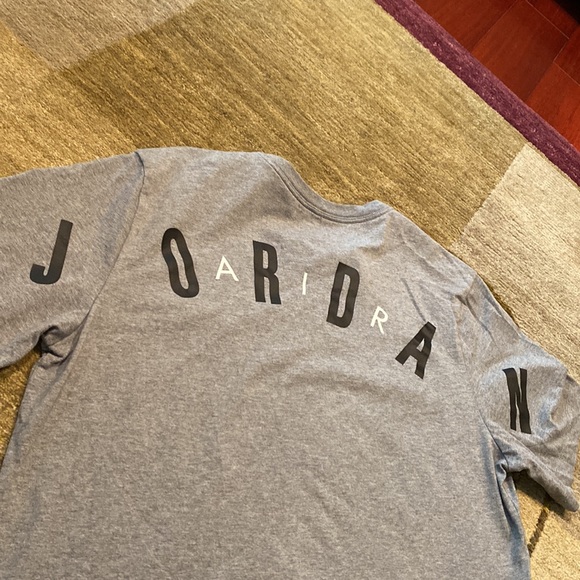 ~Air Jordan~ Gray T-Shirt - Picture 5 of 6